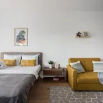 Urban Zen Elegant & Terrace & Parking Bucharest