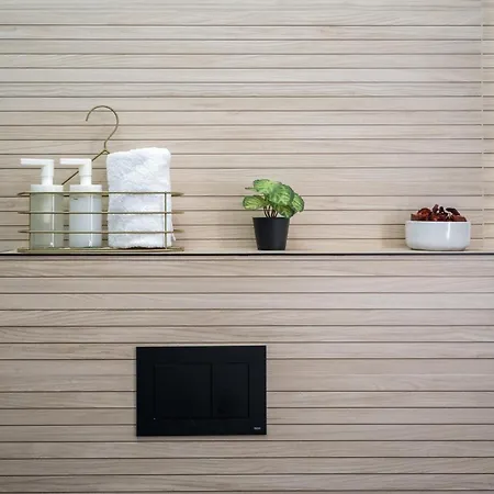 Urban Zen Elegant & Terrace & Parking Apartment