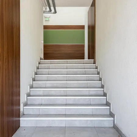 Urban Zen Elegant Apartment&terrace&parking