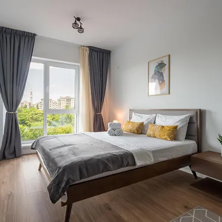 Urban Zen Elegant & Terrace & Parking *