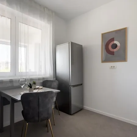 Urban Zen Elegant & Terrace & Parking *