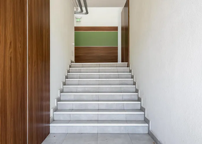 Urban Zen Elegant & Terrace & Parking